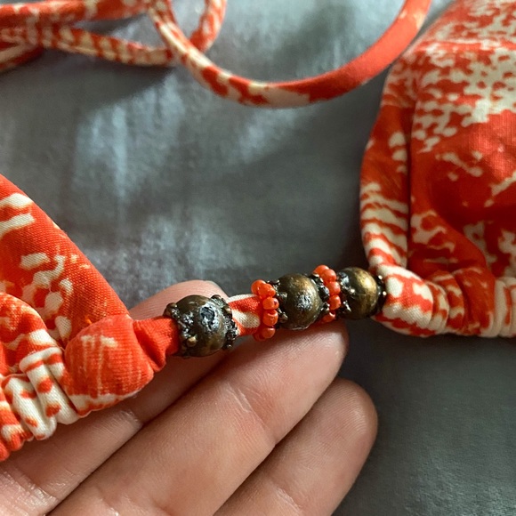 Sofia by VIX | Dana String Bikini with ruching (Top S - Bottom M) - Picture 5 of 6